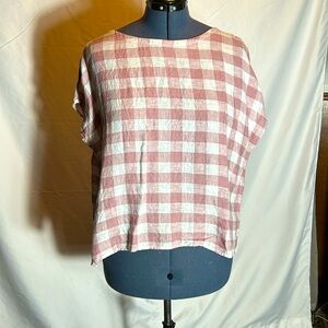 Size Large Button Back Blouse